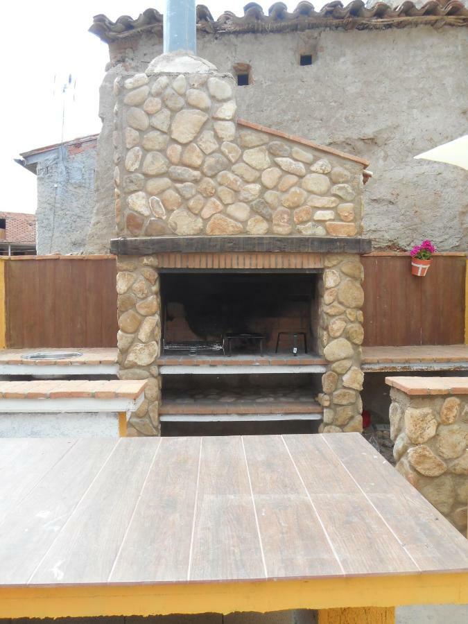 Casa Isabel Villa Olvés Exterior photo